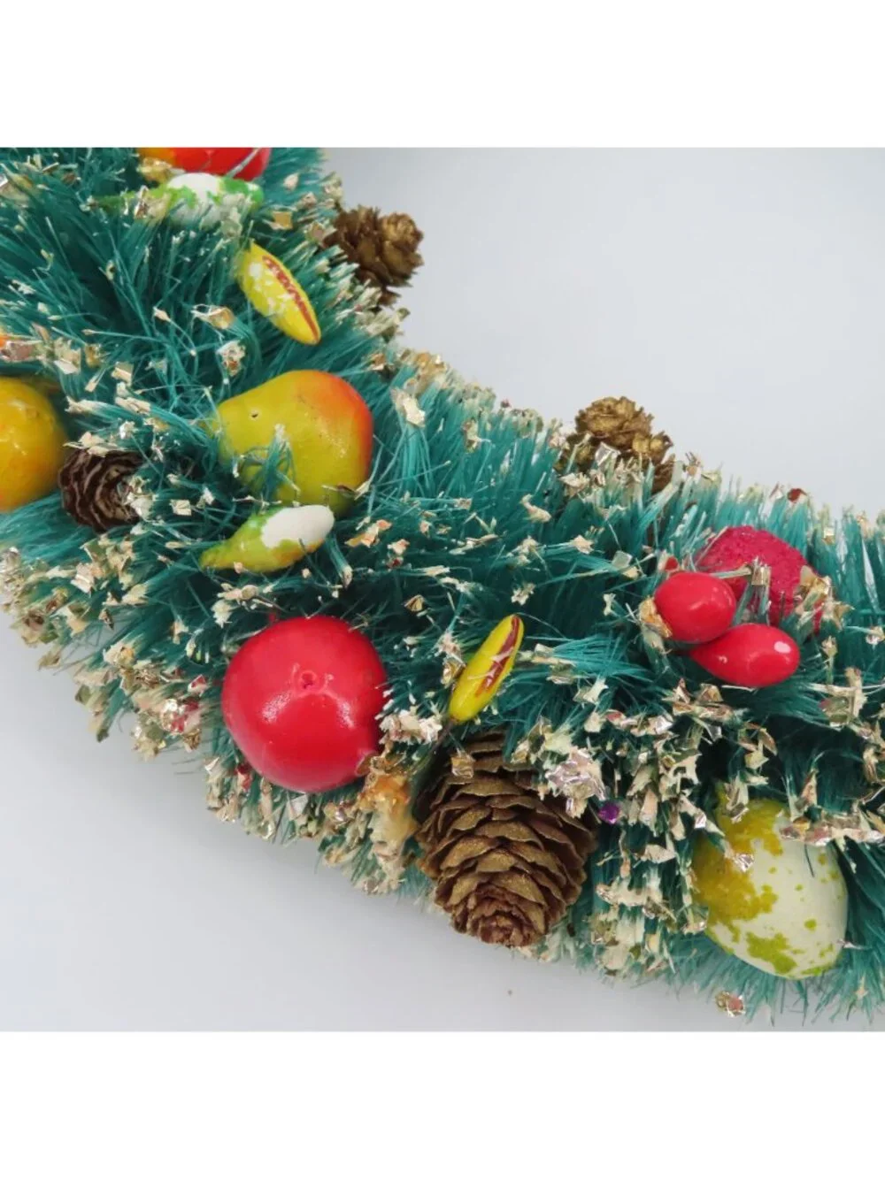 VTG Green Bottle Brush Wreath 12in Gold Flocked Multicolor Fruit Pinecone Retro